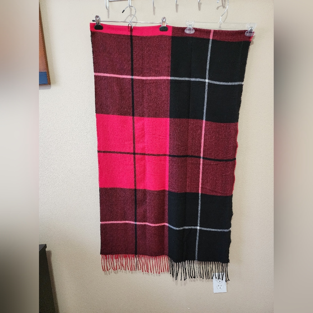 Victoria's Secret scarf/throw